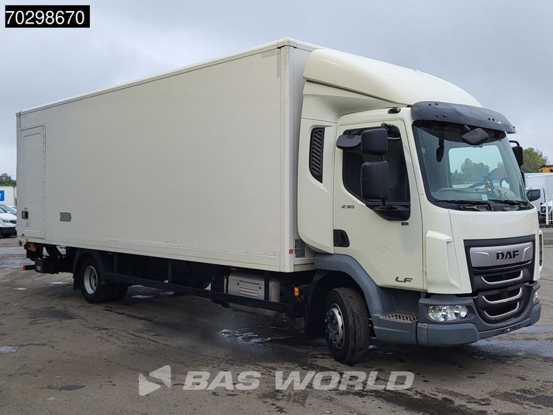 DAF LF 230 LF 4X2 12tonner 1500kg Ladebordwand ACC Automatic Navi Euro 6 - Camion fourgon: photos 3 DAF LF 230 LF 4X2 12tonner 1500kg Ladebordwand ACC Automatic Navi Euro 6 - Camion fourgon: photos 3