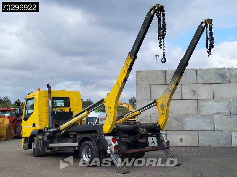 DAF LF 250 4X2 8Tons Gergen Skiploader Manual Euro 6 - Camion multibenne: photos 2 DAF LF 250 4X2 8Tons Gergen Skiploader Manual Euro 6 - Camion multibenne: photos 2
