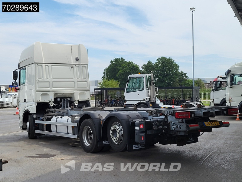 DAF XF 480 XF 6X2 NL-Truck BDF Retarder Liftaxle 2xTanks Automatic ACC Euro 6 - Camion porte-conteneur/ Caisse mobile: photos 2 DAF XF 480 XF 6X2 NL-Truck BDF Retarder Liftaxle 2xTanks Automatic ACC Euro 6 - Camion porte-conteneur/ Caisse mobile: photos 2