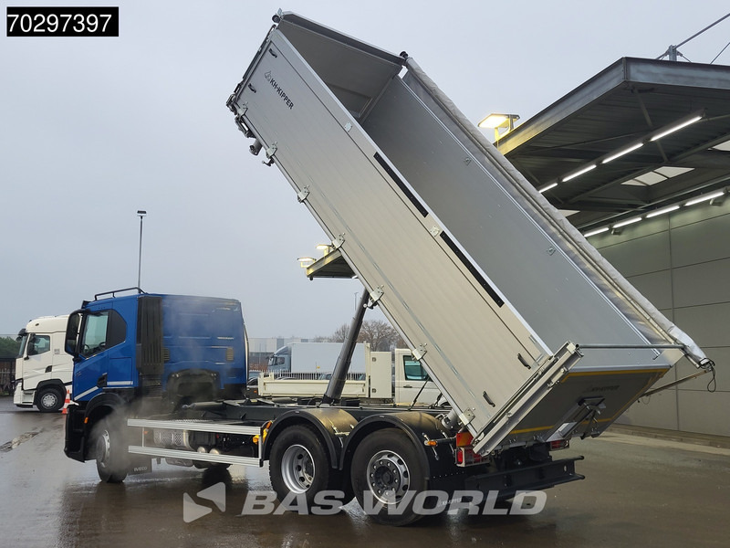 Iveco S-Way 420 6X2 NEW! 17m3 3-way KH kipper Lift+Steering axle Automatic Euro 6 - Camion benne: photos 2 Iveco S-Way 420 6X2 NEW! 17m3 3-way KH kipper Lift+Steering axle Automatic Euro 6 - Camion benne: photos 2