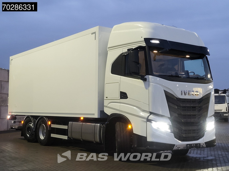 Iveco S-Way 490 6X2 2000kg Ladebordwand Lift/Steering Axle Automatic Navi ACC Euro 6 - Camion fourgon: photos 3 Iveco S-Way 490 6X2 2000kg Ladebordwand Lift/Steering Axle Automatic Navi ACC Euro 6 - Camion fourgon: photos 3