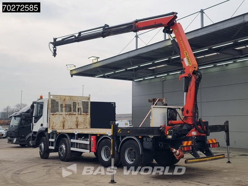 Iveco Trakker 360 8X4 Palfinger PK20001 Kran Retarder Big-Axle Steelsuspension Euro 6 - Camion plateau, Camion grue: photos 2 Iveco Trakker 360 8X4 Palfinger PK20001 Kran Retarder Big-Axle Steelsuspension Euro 6 - Camion plateau, Camion grue: photos 2