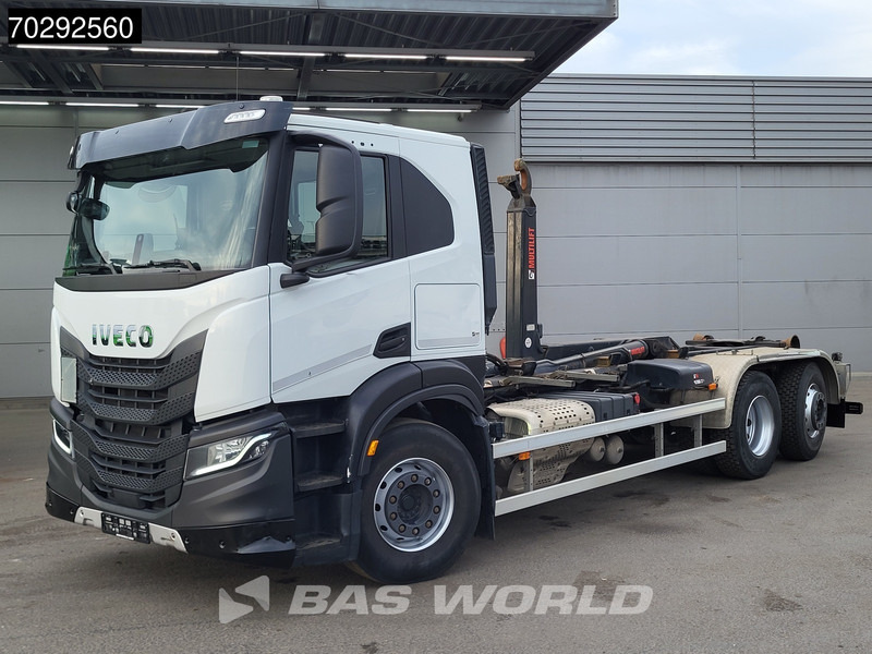 Iveco X-Way 460 6X2 Retarder HIAB 21S59 Lift+Steering-Axle Navi Automatic ACC Euro 6 - Camion ampliroll: photos 5 Iveco X-Way 460 6X2 Retarder HIAB 21S59 Lift+Steering-Axle Navi Automatic ACC Euro 6 - Camion ampliroll: photos 5