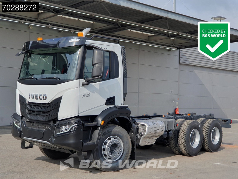 Iveco X-Way 460 6X4 New! Retarder steelsuspension Big-Axle Automatic Navi Euro 6 - Châssis cabine: photos 1 Iveco X-Way 460 6X4 New! Retarder steelsuspension Big-Axle Automatic Navi Euro 6 - Châssis cabine: photos 1