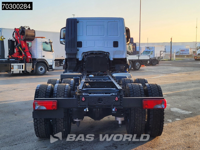Iveco X-Way 500 X-Way 6X4 NEW 6x4 chassis Sleepercab Rear Air suspension Automatic Euro 6 - Châssis cabine: photos 3 Iveco X-Way 500 X-Way 6X4 NEW 6x4 chassis Sleepercab Rear Air suspension Automatic Euro 6 - Châssis cabine: photos 3