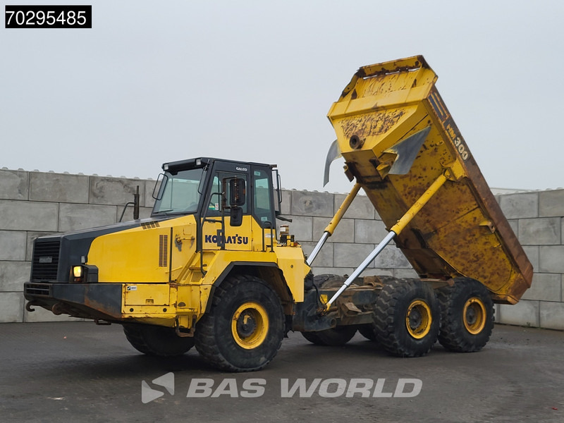 Komatsu HM300-2 - Tombereau articulé: photos 2 Komatsu HM300-2 - Tombereau articulé: photos 2