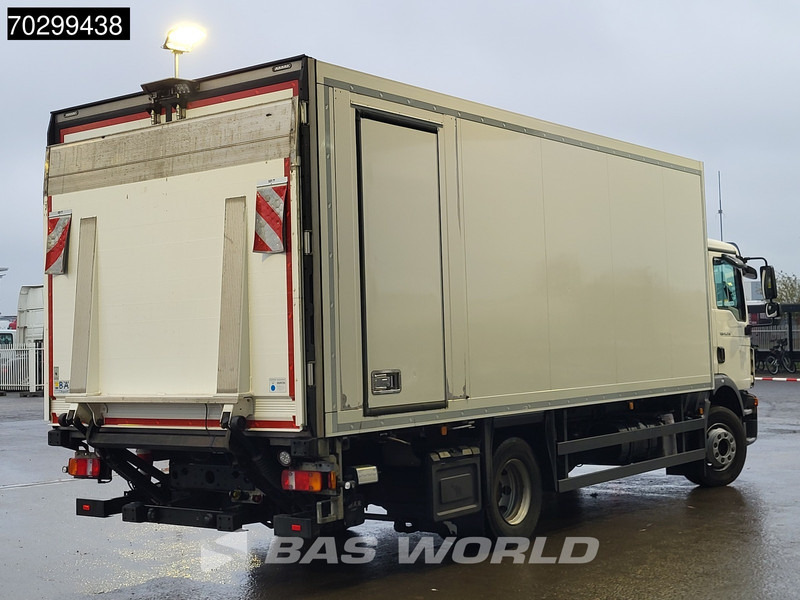 MAN TGM 15.250 TGL 4X2 Carrier Syberia 1500kg Ladebordwand Automatic Euro 6 - crédit-bail MAN TGM 15.250 TGL 4X2 Carrier Syberia 1500kg Ladebordwand Automatic Euro 6: photos 12 MAN TGM 15.250 TGL 4X2 Carrier Syberia 1500kg Ladebordwand Automatic Euro 6 - crédit-bail MAN TGM 15.250 TGL 4X2 Carrier Syberia 1500kg Ladebordwand Automatic Euro 6: photos 12