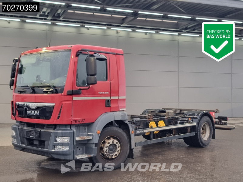 MAN TGM 18.290 4X2 ADR PTO German Truck Manual Euro 6 - Camion porte-conteneur/ Caisse mobile: photos 1 MAN TGM 18.290 4X2 ADR PTO German Truck Manual Euro 6 - Camion porte-conteneur/ Caisse mobile: photos 1