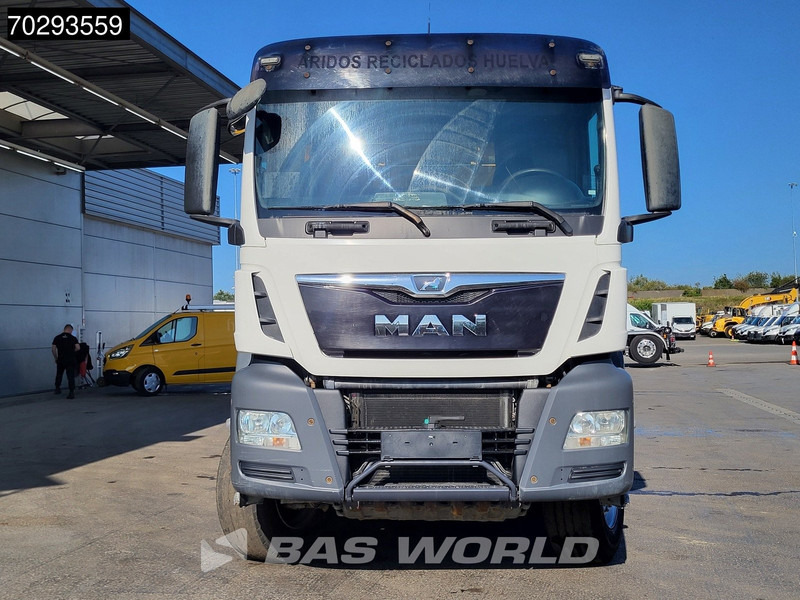MAN TGS 41.510 8X4 19m3 Meiller tipper Steelsuspension Manual Big-Axle Euro 6 - crédit-bail MAN TGS 41.510 8X4 19m3 Meiller tipper Steelsuspension Manual Big-Axle Euro 6: photos 11 MAN TGS 41.510 8X4 19m3 Meiller tipper Steelsuspension Manual Big-Axle Euro 6 - crédit-bail MAN TGS 41.510 8X4 19m3 Meiller tipper Steelsuspension Manual Big-Axle Euro 6: photos 11