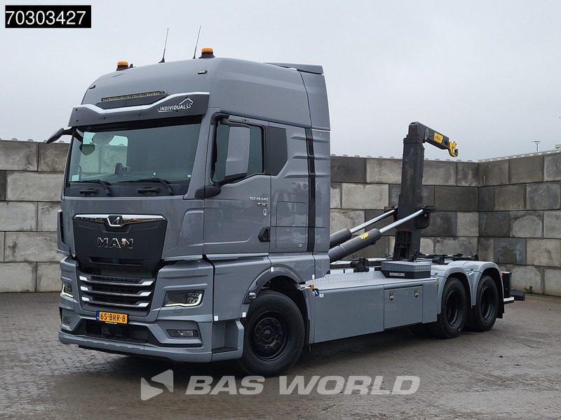 MAN TGX 28.640 TGX 6X2 NL-Truck APK Hyva 26-60-S containersystem Lift-axle Automatic Euro 6 - Camion ampliroll: photos 2 MAN TGX 28.640 TGX 6X2 NL-Truck APK Hyva 26-60-S containersystem Lift-axle Automatic Euro 6 - Camion ampliroll: photos 2