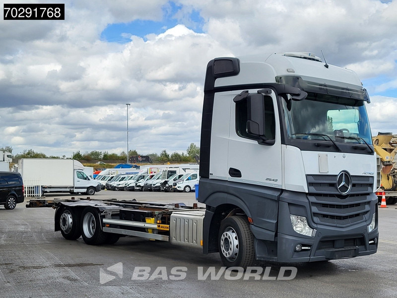 Mercedes-Benz Actros 2542 Actros 6X2 BDF Full air suspension BigSpace Standklima Automatic Euro 6 - Camion porte-conteneur/ Caisse mobile: photos 3 Mercedes-Benz Actros 2542 Actros 6X2 BDF Full air suspension BigSpace Standklima Automatic Euro 6 - Camion porte-conteneur/ Caisse mobile: photos 3