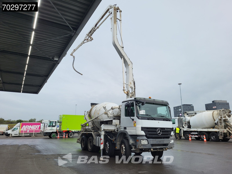 Mercedes-Benz Actros 3241 8X4 Putzmeister TMM 21-3 PUMI 7m3 Liebherr Big-Axle 3-Pedals Euro 4 - Camion pompe: photos 3 Mercedes-Benz Actros 3241 8X4 Putzmeister TMM 21-3 PUMI 7m3 Liebherr Big-Axle 3-Pedals Euro 4 - Camion pompe: photos 3