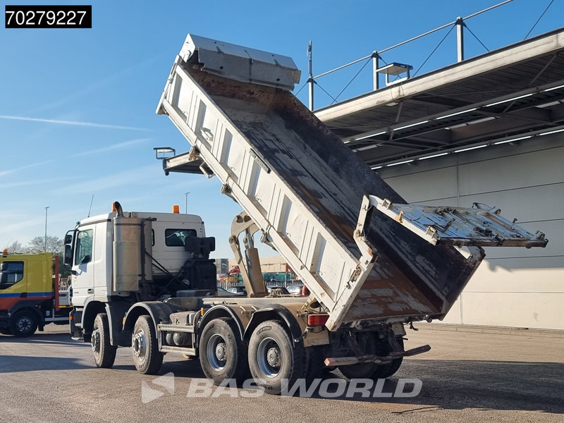 Mercedes-Benz Actros 4141 8X4 12m3 Meiller 2-way tipper steelsuspension Euro 4 - Camion benne: photos 2 Mercedes-Benz Actros 4141 8X4 12m3 Meiller 2-way tipper steelsuspension Euro 4 - Camion benne: photos 2
