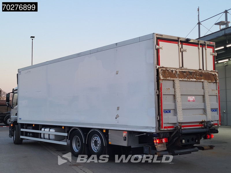 Mercedes-Benz Antos 2535 6X2 Lumikko L7 cooler ladebordwand Lift+Lenkachse Euro 6 - Camion frigorifique: photos 2 Mercedes-Benz Antos 2535 6X2 Lumikko L7 cooler ladebordwand Lift+Lenkachse Euro 6 - Camion frigorifique: photos 2