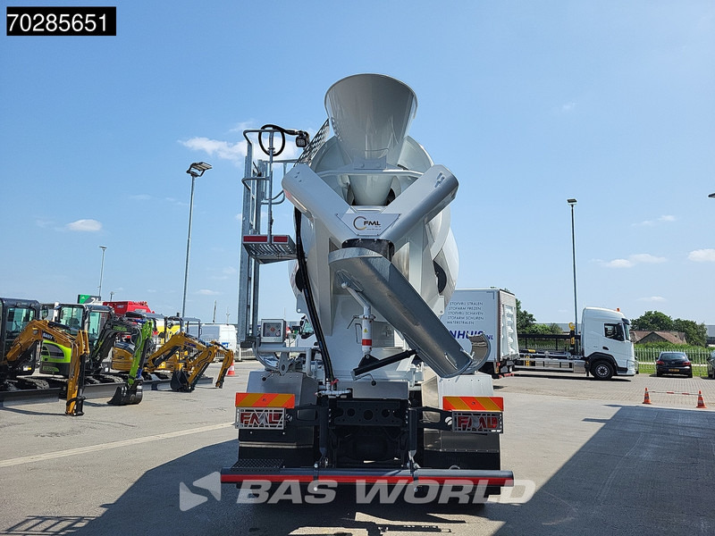 Mercedes-Benz Arocs 3743 8X4 NEW! 10m3 Mixer Big-Axle Steelsuspension Automatic Euro 6 - Camion malaxeur: photos 3 Mercedes-Benz Arocs 3743 8X4 NEW! 10m3 Mixer Big-Axle Steelsuspension Automatic Euro 6 - Camion malaxeur: photos 3