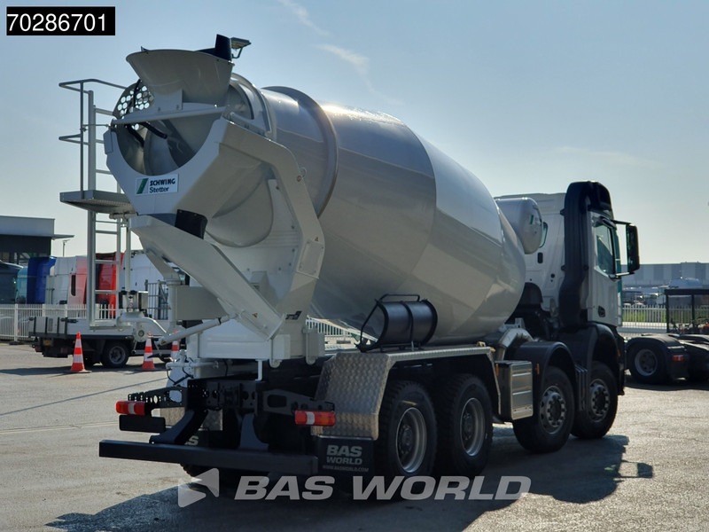 Mercedes-Benz Arocs 4142 8X4 NEW! 10m3 SchwingStetter Mixer Hydrauliek BigAxle Manual Euro 3 - Camion malaxeur: photos 5 Mercedes-Benz Arocs 4142 8X4 NEW! 10m3 SchwingStetter Mixer Hydrauliek BigAxle Manual Euro 3 - Camion malaxeur: photos 5