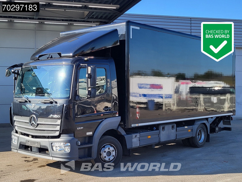 Mercedes-Benz Atego 1221 4X2 12tonner 1500kg Ladebordwand Automatic Euro 6 - Camion fourgon: photos 1 Mercedes-Benz Atego 1221 4X2 12tonner 1500kg Ladebordwand Automatic Euro 6 - Camion fourgon: photos 1