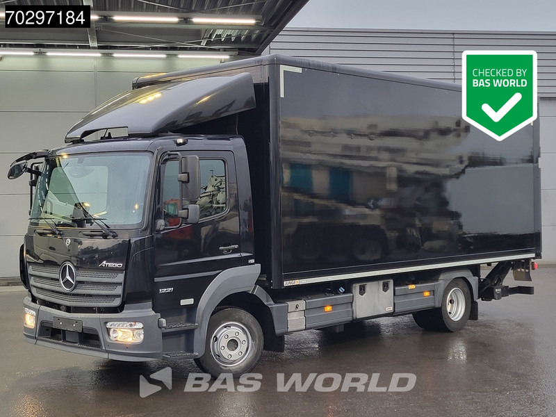 Mercedes-Benz Atego 1221 4X2 Ladebordwand Euro 6 - Camion fourgon: photos 1 Mercedes-Benz Atego 1221 4X2 Ladebordwand Euro 6 - Camion fourgon: photos 1