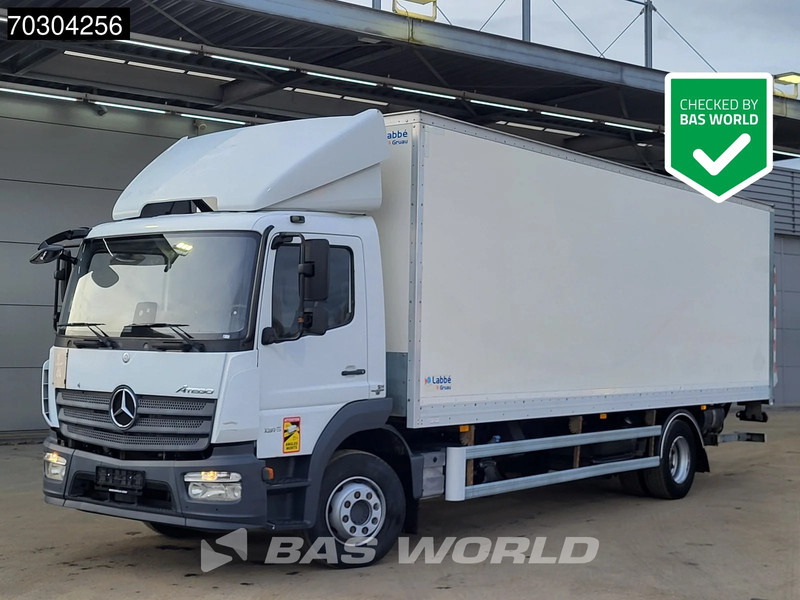 Mercedes-Benz Atego 1318 4X2 13.5tonner Automatic 1500kg Ladebordwand Euro 6 - Camion fourgon: photos 1 Mercedes-Benz Atego 1318 4X2 13.5tonner Automatic 1500kg Ladebordwand Euro 6 - Camion fourgon: photos 1