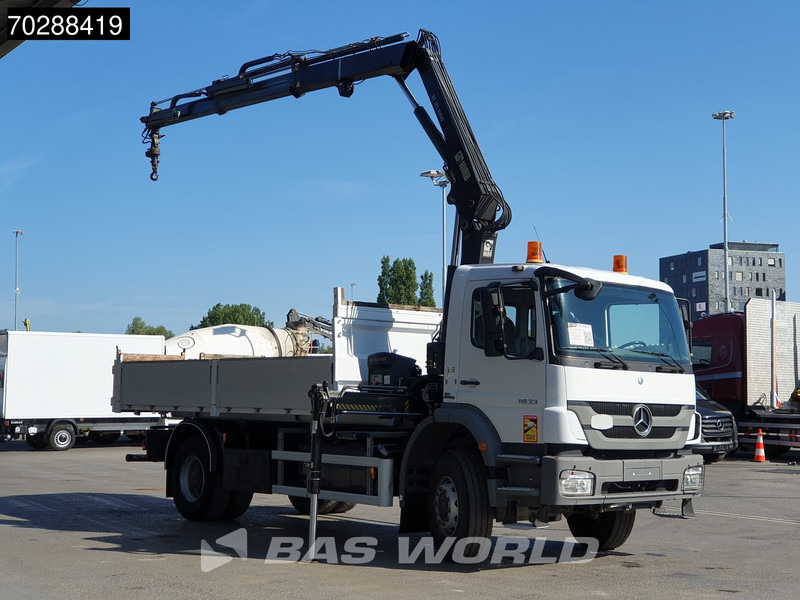 Mercedes-Benz Axor 1833 Axor 4X2 HIAB XS B-122 HIDUO Crane Kran Manual Steelsuspension Big-Axle Euro 5 - Camion benne, Camion grue: photos 3 Mercedes-Benz Axor 1833 Axor 4X2 HIAB XS B-122 HIDUO Crane Kran Manual Steelsuspension Big-Axle Euro 5 - Camion benne, Camion grue: photos 3