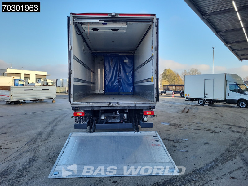Renault T 430 6X2 Carrier SUPRA 1150 Mt 2000kg Ladebordwand Lift Axle Automatic Euro 6 - Camion frigorifique: photos 3 Renault T 430 6X2 Carrier SUPRA 1150 Mt 2000kg Ladebordwand Lift Axle Automatic Euro 6 - Camion frigorifique: photos 3