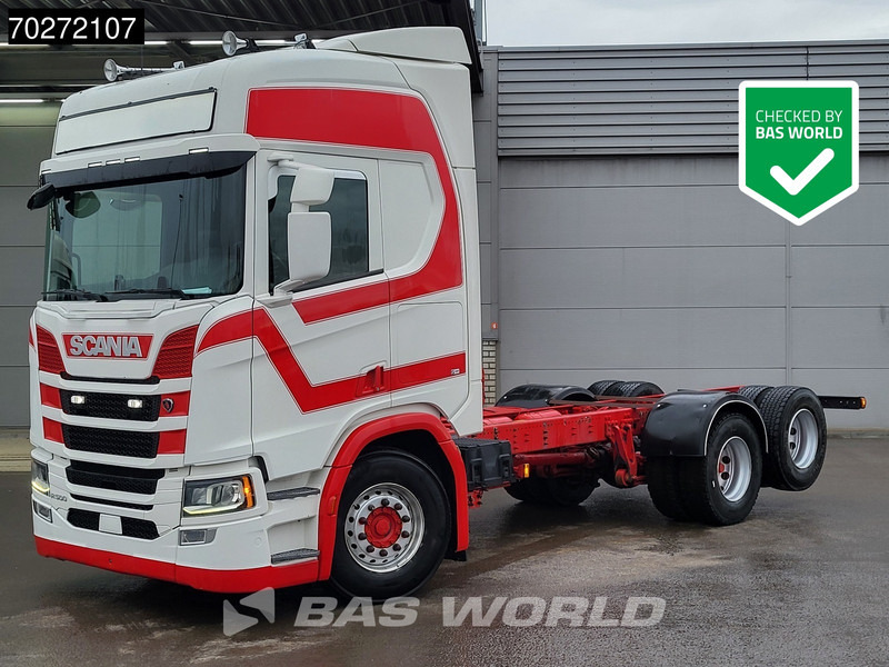 Scania R500 6X2 Chassis Retarder ACC Navi Liftachse Automatic Euro 6 - Châssis cabine: photos 1 Scania R500 6X2 Chassis Retarder ACC Navi Liftachse Automatic Euro 6 - Châssis cabine: photos 1
