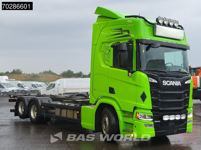 Scania R540 6X2 BDF LiftAxle Automatic Retarder Navi ACC LED Euro 6 - Camion porte-conteneur/ Caisse mobile: photos 3 Scania R540 6X2 BDF LiftAxle Automatic Retarder Navi ACC LED Euro 6 - Camion porte-conteneur/ Caisse mobile: photos 3
