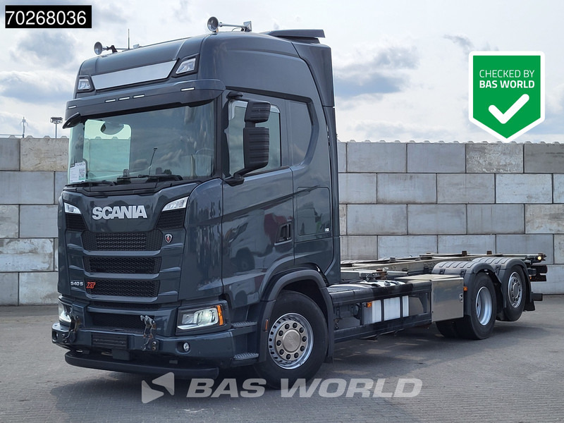 Scania S540 6X2 Retarder Euro 6 ACC Navi ADR Euro 6 - Camion porte-conteneur/ Caisse mobile: photos 1 Scania S540 6X2 Retarder Euro 6 ACC Navi ADR Euro 6 - Camion porte-conteneur/ Caisse mobile: photos 1