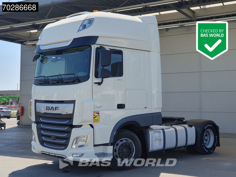 DAF XF 480 4X2 SSC 2xTanks Standklima ACC Euro 6 - Tracteur routier: photos 1 DAF XF 480 4X2 SSC 2xTanks Standklima ACC Euro 6 - Tracteur routier: photos 1