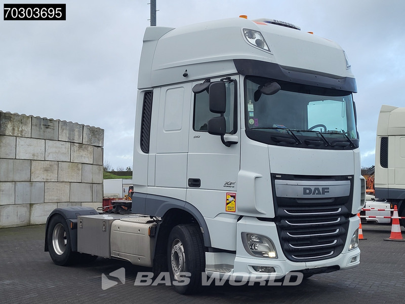 DAF XF 510 XF 4X2 SSC Retarder Standklima Alcoa's Navi - Tracteur routier: photos 3 DAF XF 510 XF 4X2 SSC Retarder Standklima Alcoa's Navi - Tracteur routier: photos 3