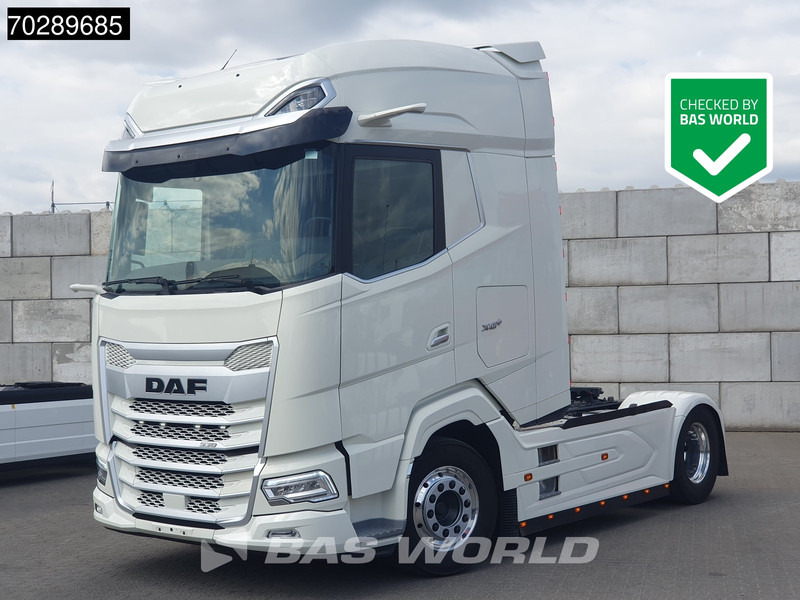 DAF XG+ 530 4X2 Retarder 2x Tanks Leather Standklima ACC - Tracteur routier: photos 1 DAF XG+ 530 4X2 Retarder 2x Tanks Leather Standklima ACC - Tracteur routier: photos 1