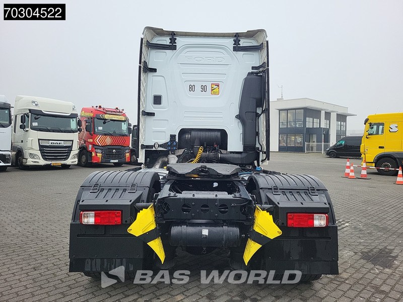 Ford F-Max 500 4X2 Retarder Standklima 2xTanks ACC LED Euro 6 - Tracteur routier: photos 3 Ford F-Max 500 4X2 Retarder Standklima 2xTanks ACC LED Euro 6 - Tracteur routier: photos 3