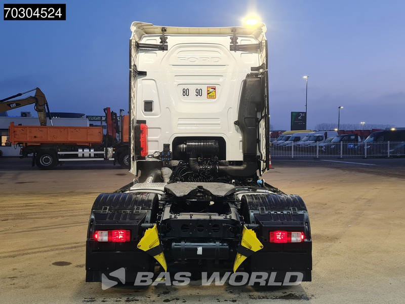 Ford F-Max 500 4X2 Retarder Standklima 2xTanks ACC LED Euro 6 - Tracteur routier: photos 3 Ford F-Max 500 4X2 Retarder Standklima 2xTanks ACC LED Euro 6 - Tracteur routier: photos 3