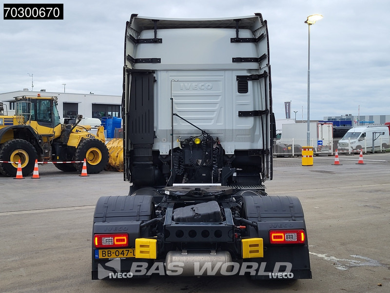 Iveco S-Way 460 4X2 LNG! NL-Truck Retarder 2xTanks Alcoa's Navi Euro 6 - Tracteur routier: photos 3 Iveco S-Way 460 4X2 LNG! NL-Truck Retarder 2xTanks Alcoa's Navi Euro 6 - Tracteur routier: photos 3
