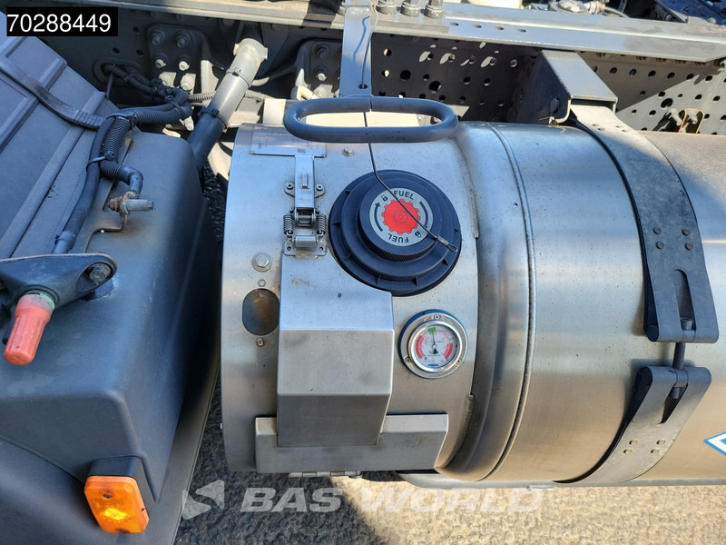 Tracteur routier Iveco S-Way 460 4X2 LNG! Retarder Mega 2xTanks Navi ACC LED Euro 6: photos 16