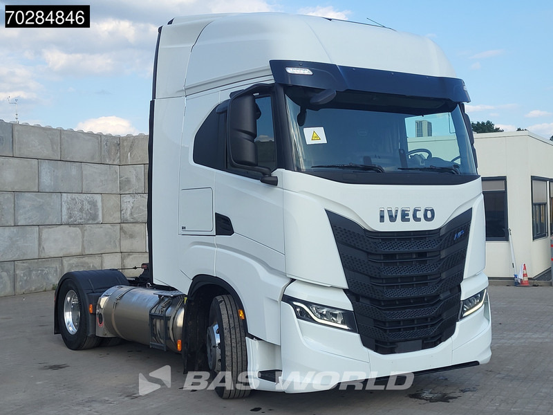 Iveco S-Way 460 S-Way 4X2 Retarder 2x LNG Tanks Navi ACC Alcoa's - Tracteur routier: photos 3 Iveco S-Way 460 S-Way 4X2 Retarder 2x LNG Tanks Navi ACC Alcoa's - Tracteur routier: photos 3