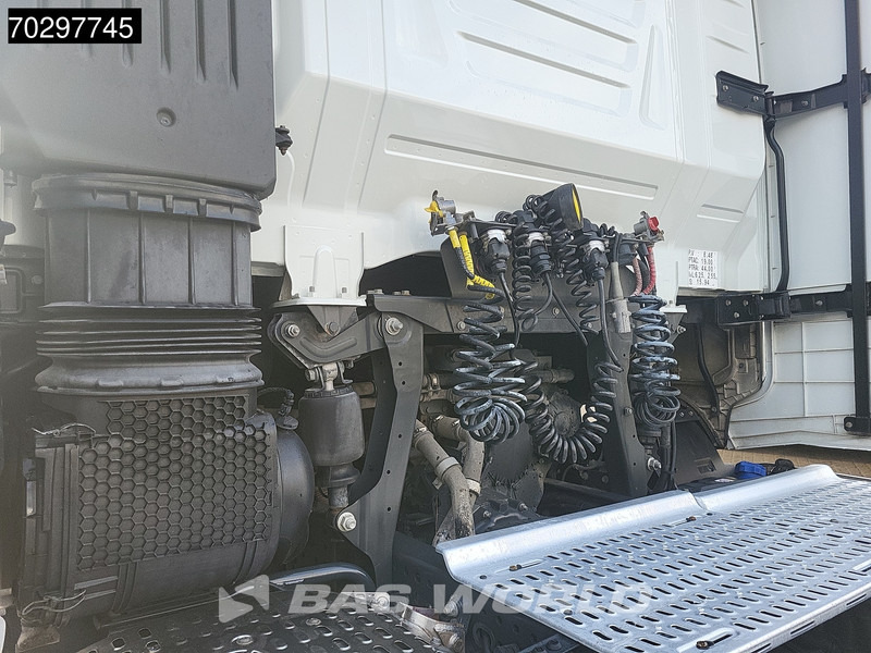 Iveco S-Way 510 4X2 Retarder 2xTanks ACC Euro 6 - Tracteur routier: photos 5 Iveco S-Way 510 4X2 Retarder 2xTanks ACC Euro 6 - Tracteur routier: photos 5