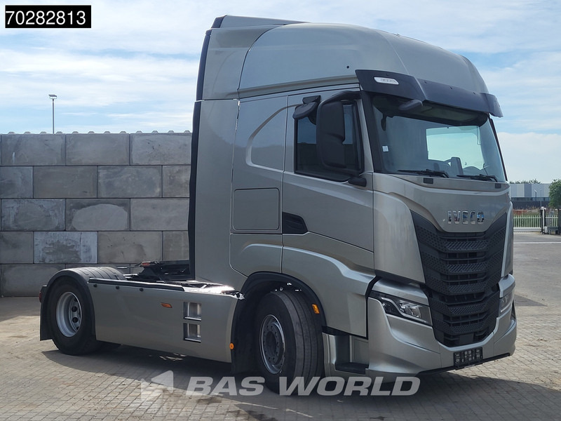 Iveco S-Way 530 4X2 Retarder Standklima LED Navi - Tracteur routier: photos 3 Iveco S-Way 530 4X2 Retarder Standklima LED Navi - Tracteur routier: photos 3