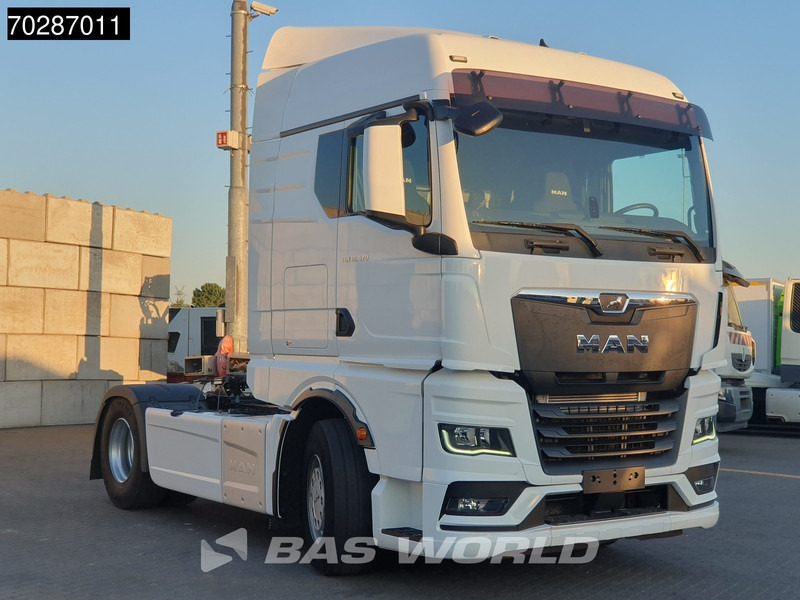 MAN TGX 18.470 4X2 GM 2x Tanks - Tracteur routier: photos 3 MAN TGX 18.470 4X2 GM 2x Tanks - Tracteur routier: photos 3