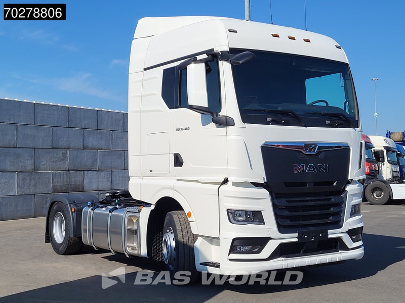 MAN TGX 18.480 4X2 NEW! Euro 5 2x Tanks - Tracteur routier: photos 3 MAN TGX 18.480 4X2 NEW! Euro 5 2x Tanks - Tracteur routier: photos 3