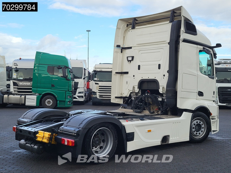 Tracteur routier Mercedes-Benz Actros 1842 4X2 StreamSpace Mega Retarder MirrorCam 2xTanks Navi ACC Euro 6: photos 13 Tracteur routier Mercedes-Benz Actros 1842 4X2 StreamSpace Mega Retarder MirrorCam 2xTanks Navi ACC Euro 6: photos 13