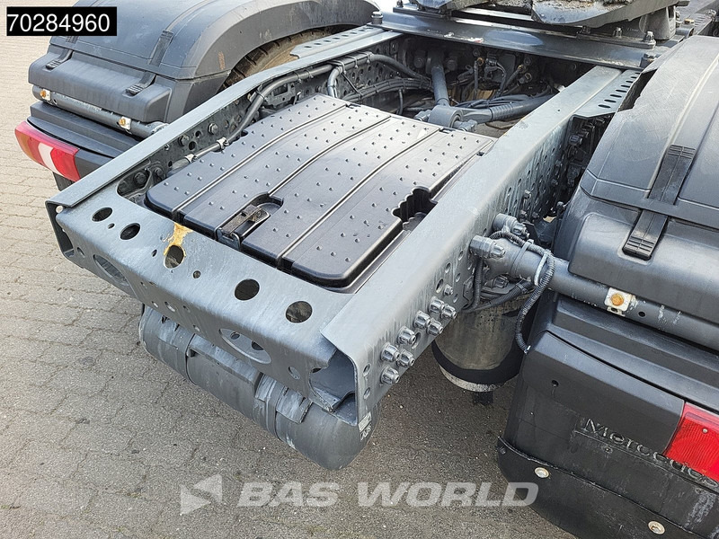 Tracteur routier Mercedes-Benz Actros 1845 4X2 ClassicSpace Retarder Euro 6: photos 15