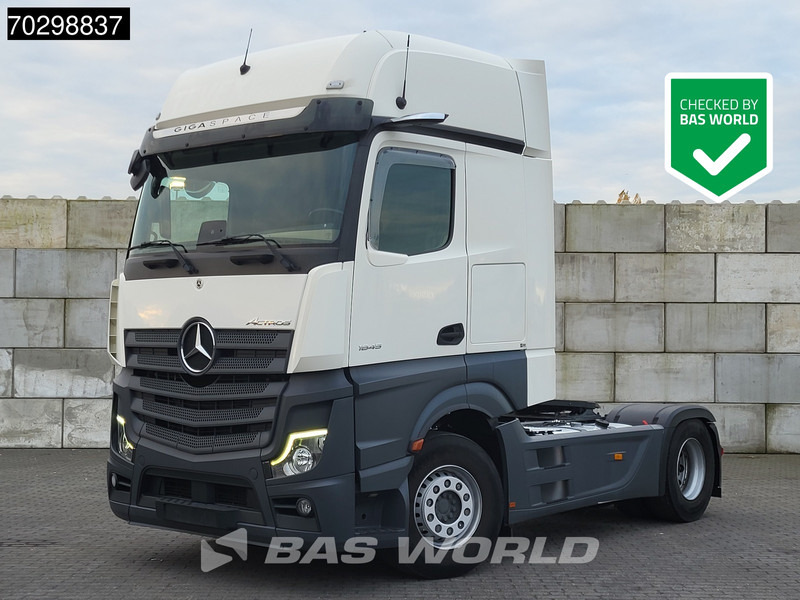 Mercedes-Benz Actros 1845 4X2 GigaSpace Retarder MirrorCam Navi Euro 6 - Tracteur routier: photos 1 Mercedes-Benz Actros 1845 4X2 GigaSpace Retarder MirrorCam Navi Euro 6 - Tracteur routier: photos 1
