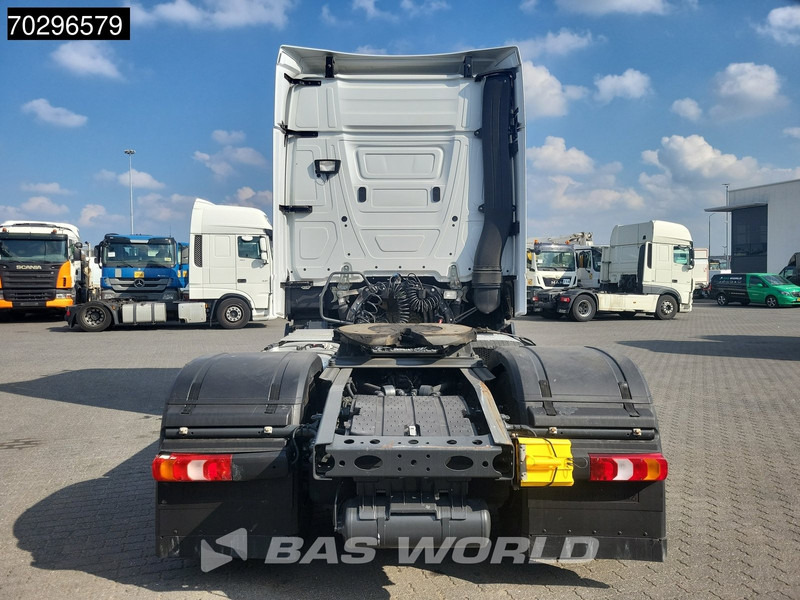 Mercedes-Benz Actros 1848 4X2 BigSpace Retarder Standklima MirrorCam ACC Xenon Euro 6 - Tracteur routier: photos 5 Mercedes-Benz Actros 1848 4X2 BigSpace Retarder Standklima MirrorCam ACC Xenon Euro 6 - Tracteur routier: photos 5