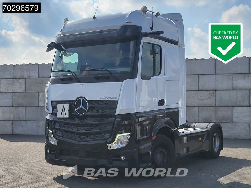 Mercedes-Benz Actros 1848 4X2 BigSpace Retarder Standklima MirrorCam ACC Xenon Euro 6 - Tracteur routier: photos 1 Mercedes-Benz Actros 1848 4X2 BigSpace Retarder Standklima MirrorCam ACC Xenon Euro 6 - Tracteur routier: photos 1