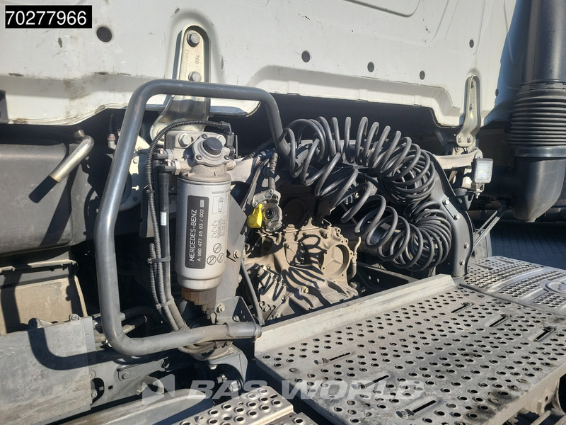 Mercedes-Benz Actros 1851 Actros 4X2 BigSpace 2x Tanks - Tracteur routier: photos 3 Mercedes-Benz Actros 1851 Actros 4X2 BigSpace 2x Tanks - Tracteur routier: photos 3