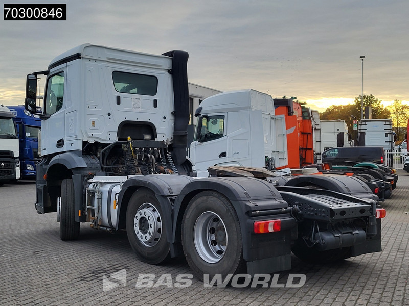 Mercedes-Benz Arocs 2548 6X2 Low Mileage! ClassicSpace Retarder Lift+Lenkachsee - Tracteur routier: photos 2 Mercedes-Benz Arocs 2548 6X2 Low Mileage! ClassicSpace Retarder Lift+Lenkachsee - Tracteur routier: photos 2