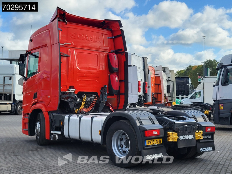 Scania R450 R 4X2 NL-Truck APK Retarder 2x Tanks Euro 6 - Tracteur routier: photos 2 Scania R450 R 4X2 NL-Truck APK Retarder 2x Tanks Euro 6 - Tracteur routier: photos 2