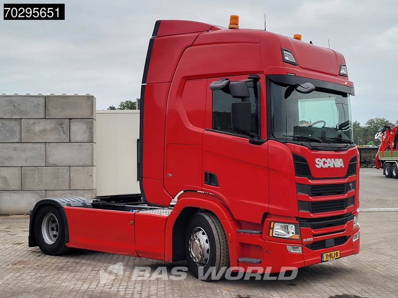 Scania R450 R 4X2 NL-Truck Retarder LED Euro 6 - Tracteur routier: photos 3 Scania R450 R 4X2 NL-Truck Retarder LED Euro 6 - Tracteur routier: photos 3