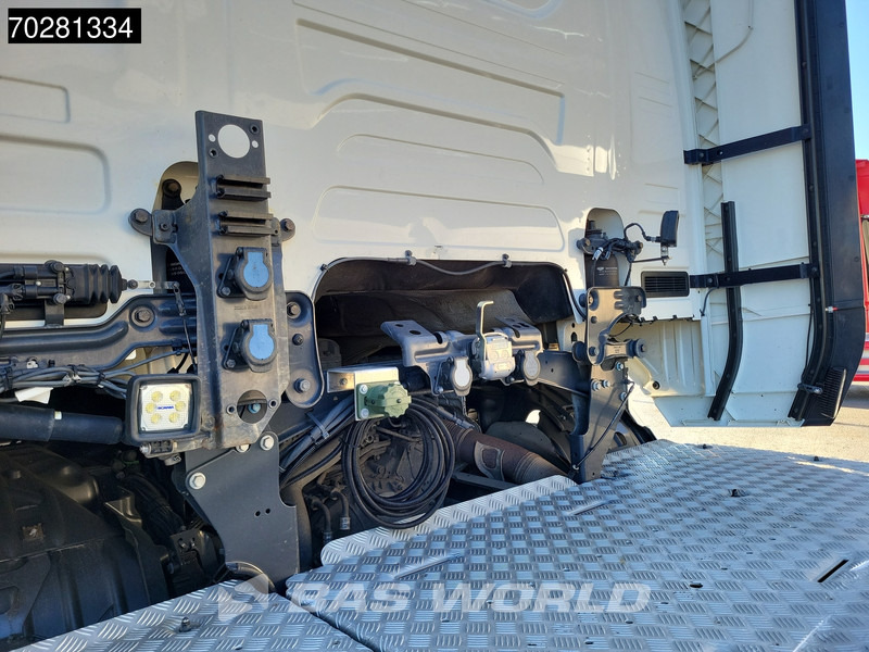 Scania R540 R 6X2 Full-Air Retarder Liftachse LED Navi - Tracteur routier: photos 3 Scania R540 R 6X2 Full-Air Retarder Liftachse LED Navi - Tracteur routier: photos 3